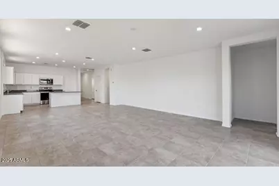 1662 N Comiskey Drive, Florence, AZ 85132 - Photo 5