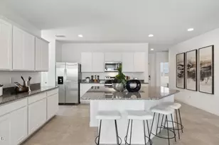 1592 N Comiskey Dr, Florence, AZ 85132 - Photo 3