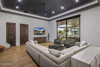7627 E Sunnyside Drive, Scottsdale, AZ 85260 - Photo 11