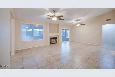 11001 W Yukon Drive, Peoria, AZ 85373 - Photo 9