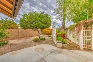 11001 W Yukon Dr, Peoria, AZ 85373 - Photo 25