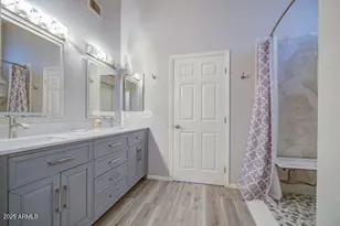 11001 W Yukon Dr, Peoria, AZ 85373 - Photo 15