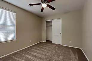 1070 E Kelsi Ave, San Tan Valley, AZ 85140 - Photo 11