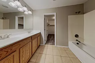 1070 E Kelsi Ave, San Tan Valley, AZ 85140 - Photo 17