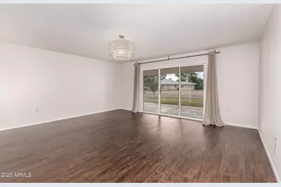 9871 W Country Club Court, Sun City, AZ 85373 - Photo 7