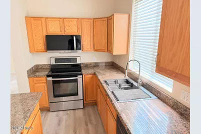 17640 N 17th Street N, Phoenix, AZ 85022 - Photo 5