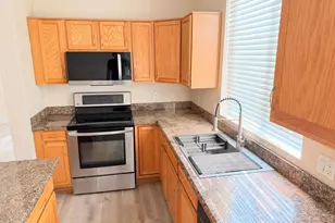 17640 N 17th Street N, Phoenix, AZ 85022 - Photo 5