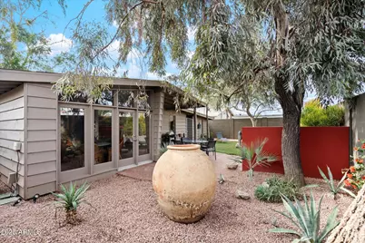 6858 E Edgemont Avenue, Scottsdale, AZ 85257 - Photo 9