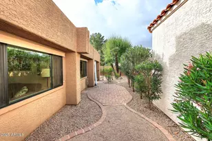 9270 N 100th Pl, Scottsdale, AZ 85258 - Photo 45