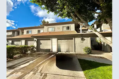 7401 W Arrowhead Clubhouse Drive #1015, Glendale, AZ 85308 - Photo 3