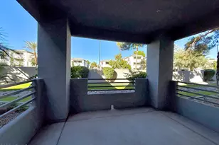 7401 W Arrowhead Clubhouse Dr, Glendale, AZ 85308 - Photo 21