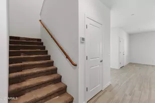 2842 E Tracy Ln, Phoenix, AZ 85032 - Photo 13