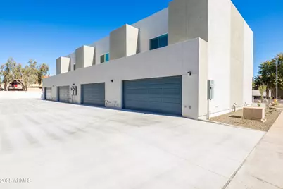 2842 E Tracy Lane #Unit 3, Phoenix, AZ 85032 - Photo 27