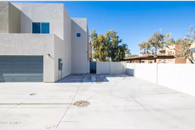 2842 E Tracy Lane #Unit 3, Phoenix, AZ 85032 - Photo 25