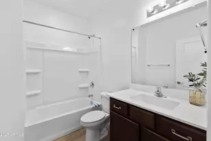 2842 E Tracy Ln, Phoenix, AZ 85032 - Photo 23