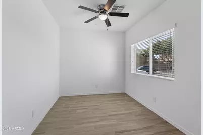 2842 E Tracy Lane #Unit 3, Phoenix, AZ 85032 - Photo 11