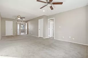 2901 W Muriel Dr, Phoenix, AZ 85053 - Photo 15