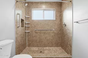 2901 W Muriel Dr, Phoenix, AZ 85053 - Photo 19