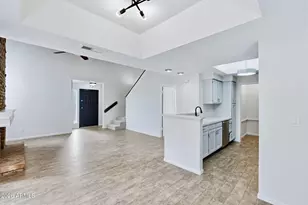 5640 E Bell Rd, Scottsdale, AZ 85254 - Photo 7