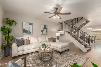 8056 N 31st Lane, Phoenix, AZ 85051 - Photo 5