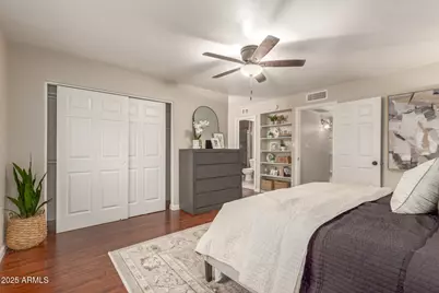 8056 N 31st Lane, Phoenix, AZ 85051 - Photo 15