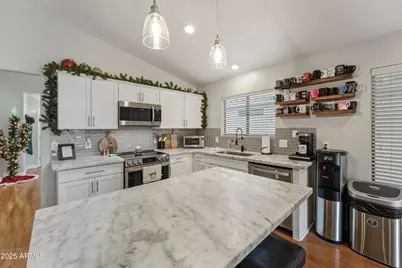 2105 E Robin Lane, Phoenix, AZ 85024 - Photo 41