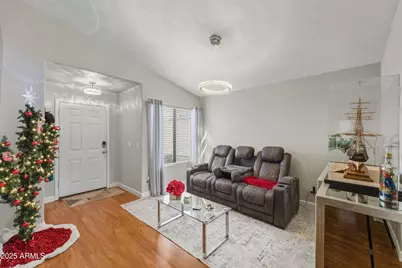 2105 E Robin Lane, Phoenix, AZ 85024 - Photo 5