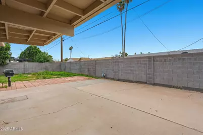 8201 E Whitton Avenue, Scottsdale, AZ 85251 - Photo 29
