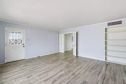 8201 E Whitton Avenue, Scottsdale, AZ 85251 - Photo 7