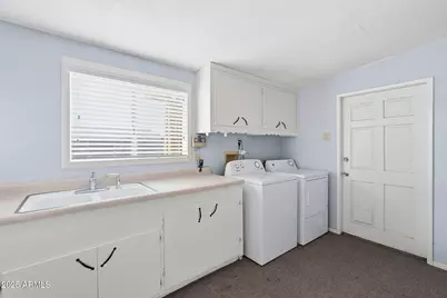 8201 E Whitton Avenue, Scottsdale, AZ 85251 - Photo 25