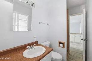 8201 E Whitton Ave, Scottsdale, AZ 85251 - Photo 23