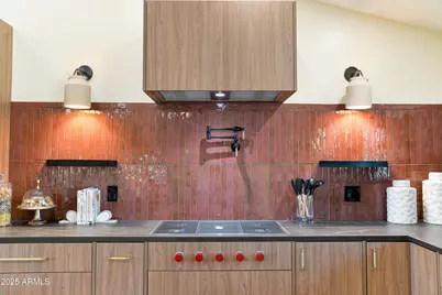 8532 E San Miguel Avenue, Scottsdale, AZ 85250 - Photo 17