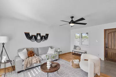 8517 E Thomas Road, Scottsdale, AZ 85251 - Photo 11