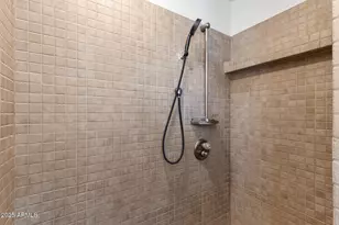 8517 E Thomas Rd, Scottsdale, AZ 85251 - Photo 35