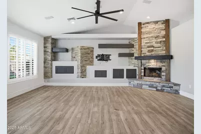 2254 E Barbarita Avenue, Gilbert, AZ 85234 - Photo 13