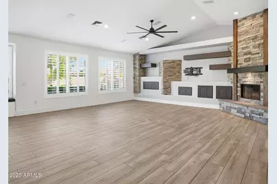 2254 E Barbarita Avenue, Gilbert, AZ 85234 - Photo 15