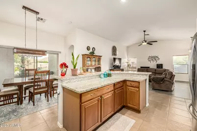 44296 W Desert Plant Trail, Maricopa, AZ 85139 - Photo 15