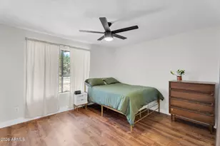 1639 E Aire Libre Ave, Phoenix, AZ 85022 - Photo 9