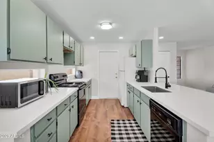 1639 E Aire Libre Ave, Phoenix, AZ 85022 - Photo 15