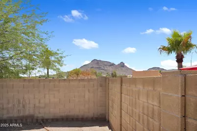 1639 E Aire Libre Avenue, Phoenix, AZ 85022 - Photo 3