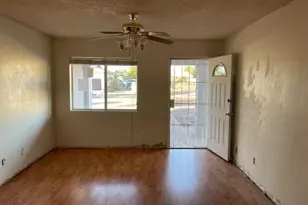 809 W Villa Maria Dr, Phoenix, AZ 85023 - Photo 5