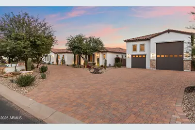 7749 W Artemisa Avenue, Peoria, AZ 85383 - Photo 3