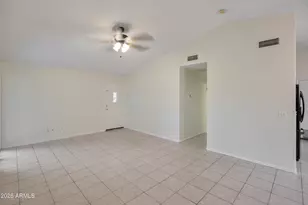670 E Kyle Dr, Gilbert, AZ 85296 - Photo 7