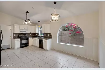 670 E Kyle Drive, Gilbert, AZ 85296 - Photo 5