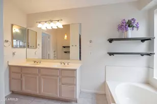 670 E Kyle Dr, Gilbert, AZ 85296 - Photo 15