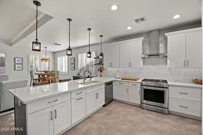 6745 S Bedford Court, Chandler, AZ 85249 - Photo 17