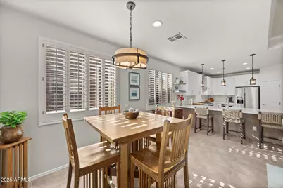 6745 S Bedford Court, Chandler, AZ 85249 - Photo 11