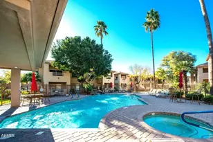 7401 W Arrowhead Clubhouse Dr, Glendale, AZ 85308 - Photo 23