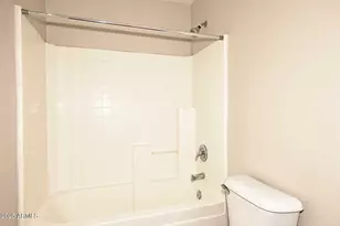 10532 W Pomo St, Tolleson, AZ 85353 - Photo 19