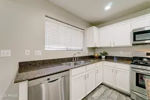 8530 E Kiva Ave, Mesa, AZ 85209 - Photo 15